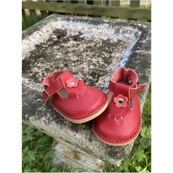 T-Bar Shoes by Wagner for 50cm Red - Image 2