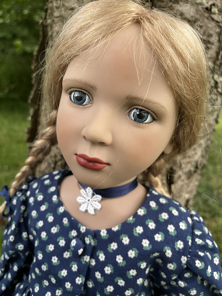 Art Doll Klara from Graeme's Collection - Image 2